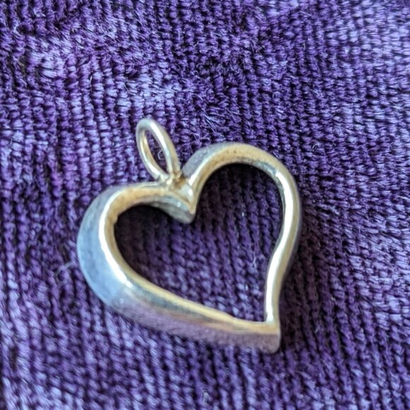 Silver Asymmetric Open Heart Minimalist Pendant - Picture 7 of 7
